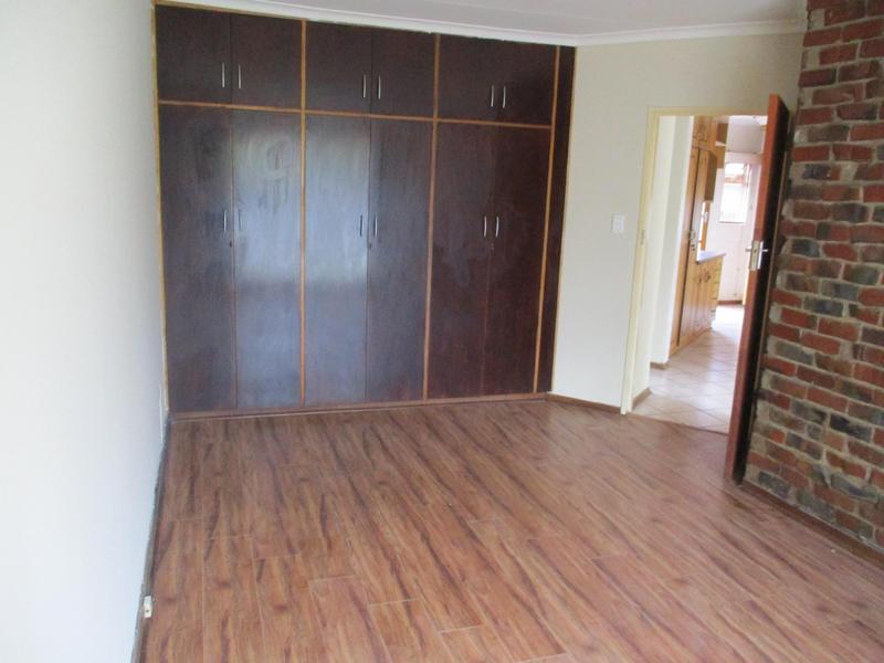 2 Bedroom Property for Sale in Pellissier Free State